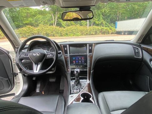 Used 2018 INFINITI Q50 Luxe RWD image 41