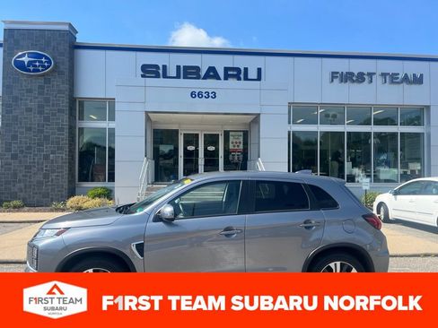 Used 2022 Mitsubishi Outlander Sport SE FWD image 1