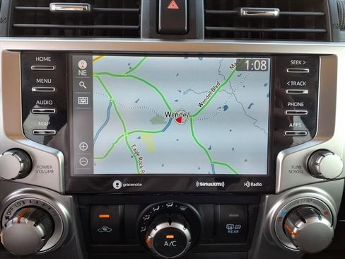 Used 2022 Toyota 4Runner SR5 Premium image 19