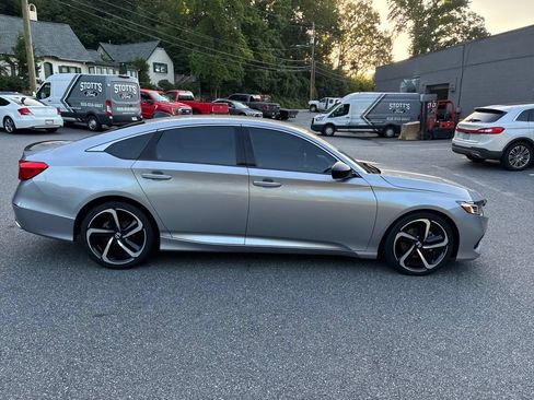 Used 2021 Honda Accord Sport image 19
