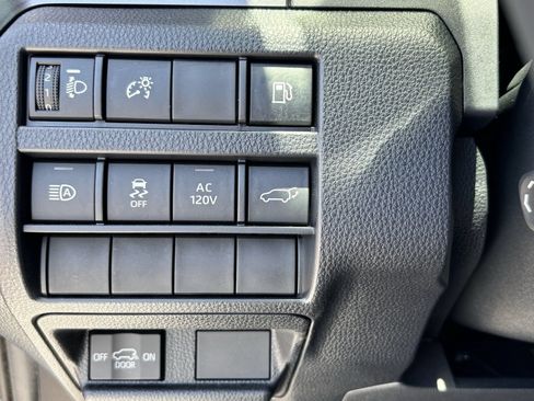 Used 2025 Toyota 4Runner TRD Off-Road Premium w/ Tow Technology Package AWD/4WD image 27