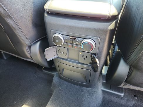 Used 2023 Ford Explorer Limited w/ Limited Technology Package AWD/4WD image 49