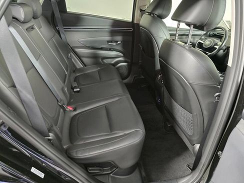 Used 2022 Hyundai Tucson Limited AWD/4WD image 14