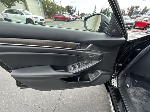 Used 2021 Honda Accord EX-L image 13