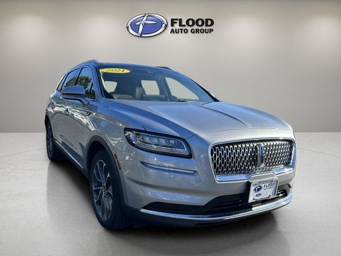 Certified 2021 Lincoln Nautilus Reserve image 1