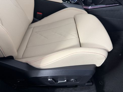 Used 2026 BMW X3 xDrive30i AWD/4WD image 32