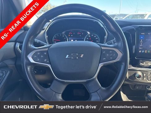 Used 2021 Chevrolet Traverse RS image 18