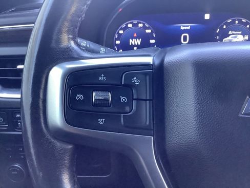 Used 2022 Chevrolet Tahoe Z71 w/ Luxury Package image 10