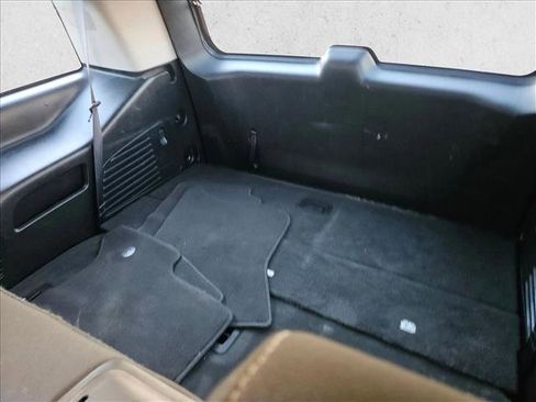 Used 2018 Chevrolet Tahoe LS image 11