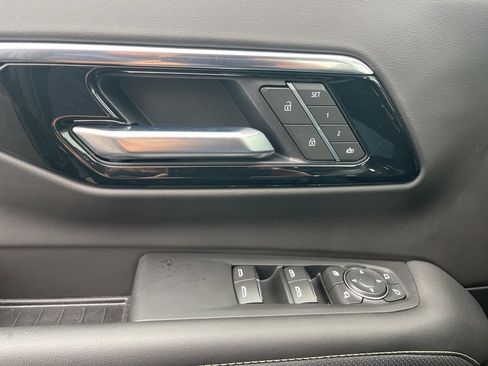 Used 2025 Chevrolet Tahoe Premier w/ Sun And Tow Package image 10