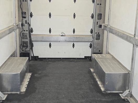 Used 2024 Chevrolet Brightdrop 600 w/ Commercial Equipment Package AWD/4WD image 17
