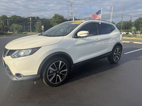 Used 2018 Nissan Rogue Sport SL w/ SL Premium Package AWD/4WD image 9