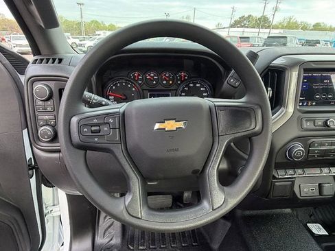 New 2026 Chevrolet Silverado 1500 W/T image 16