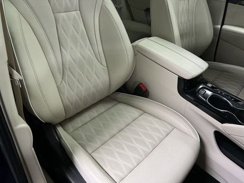 Certified 2023 Buick Envision Avenir FWD image 29