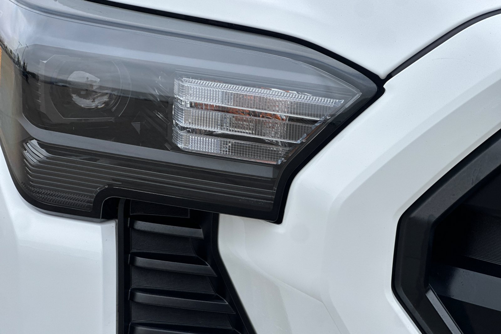 Certified 2026 Toyota Tacoma SR AWD/4WD image 44