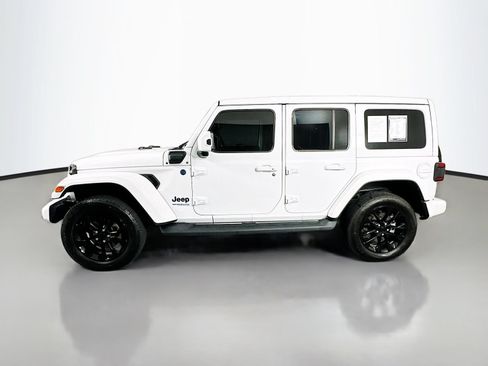 Used 2021 Jeep Wrangler Unlimited Sahara AWD/4WD image 4