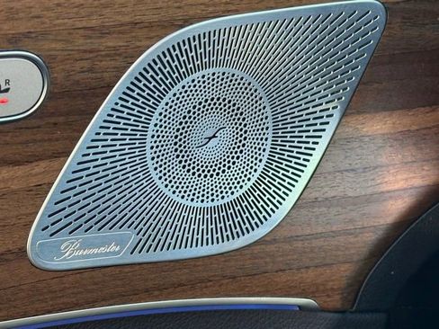 Used 2025 Mercedes-Benz GLS 450 4MATIC image 24