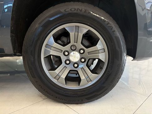 Used 2019 Chevrolet Tahoe LT w/ Off-Road Package image 44