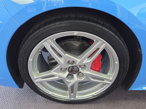 Certified 2023 Chevrolet Corvette Stingray Coupe w/ 1LT RWD image 18