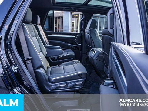 Used 2026 Cadillac Escalade Luxury w/ Touring Package AWD/4WD image 27