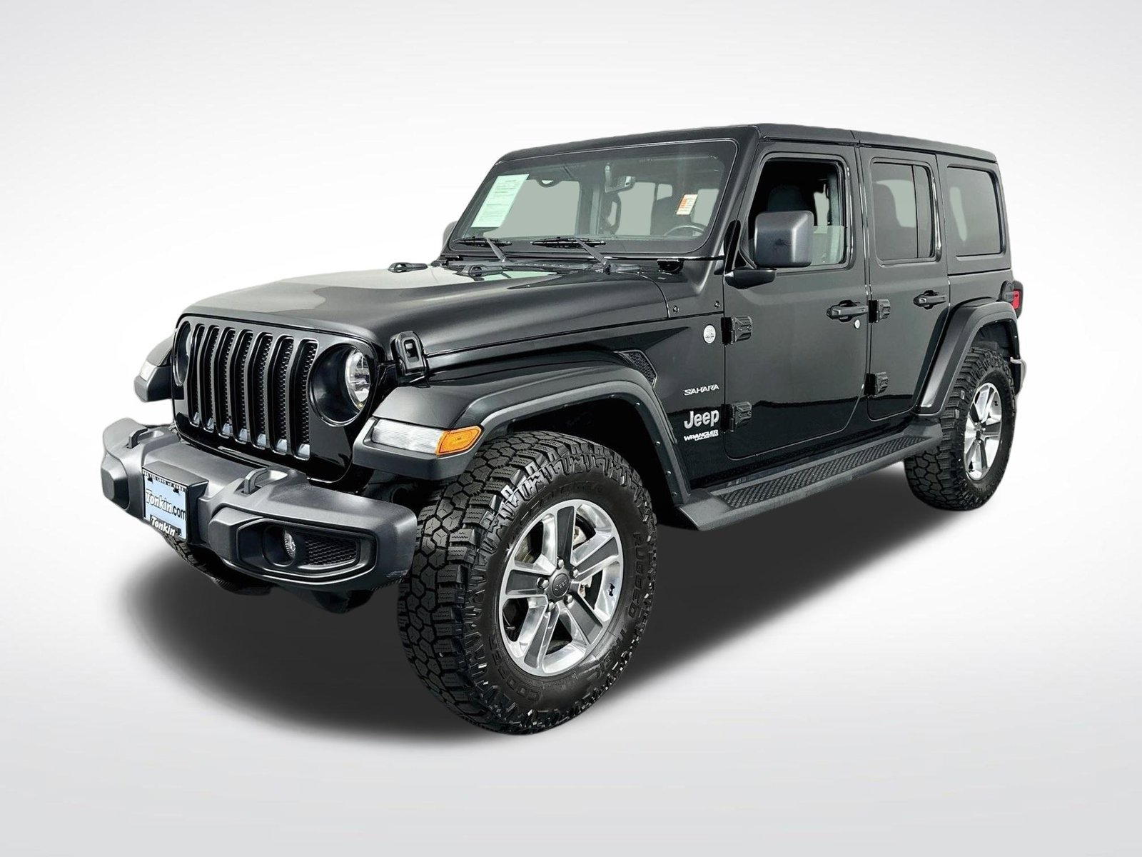 Used 2022 Jeep Wrangler Unlimited Sahara w/ Cold Weather Group AWD/4WD image 4