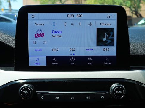 Used 2022 Ford Escape SE image 46