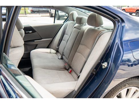 Used 2015 Honda Accord EX image 14