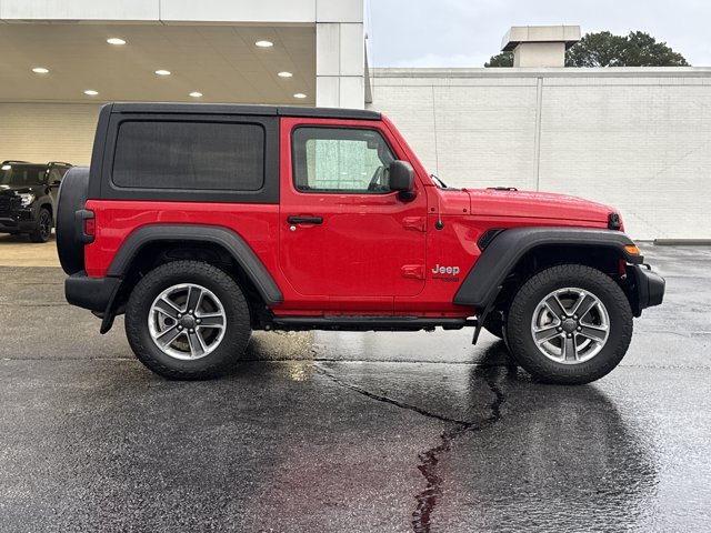 Used 2019 Jeep Wrangler Sport AWD/4WD image 2