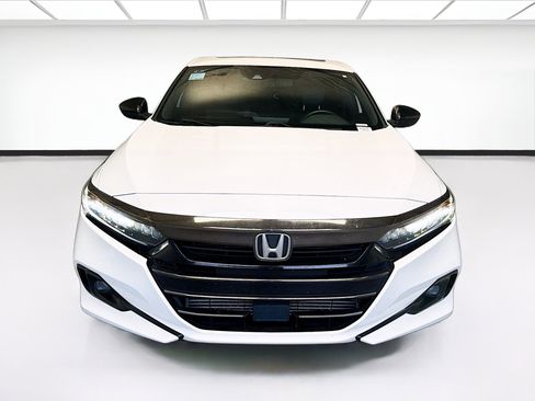Used 2022 Honda Accord Sport image 2