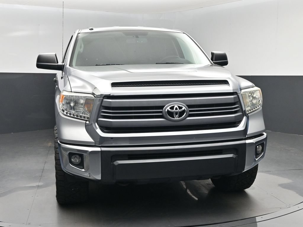 Used 2014 Toyota Tundra SR5 w/ SR5 Upgrade Package AWD/4WD image 21