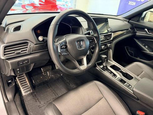 Used 2020 Honda Accord Sport image 16