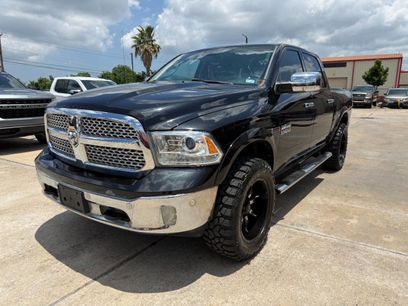 Used 2016 RAM 1500 Laramie w/ Convenience Group