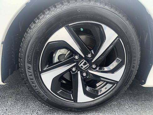 Used 2021 Honda Insight EX image 8