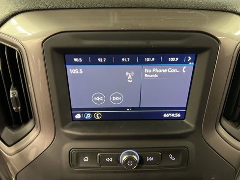 Used 2020 Chevrolet Silverado 1500 Custom Trail Boss w/ Custom Convenience Package image 9