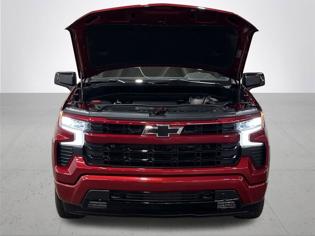 Certified 2024 Chevrolet Silverado 1500 RST w/ Protection Package AWD/4WD image 5