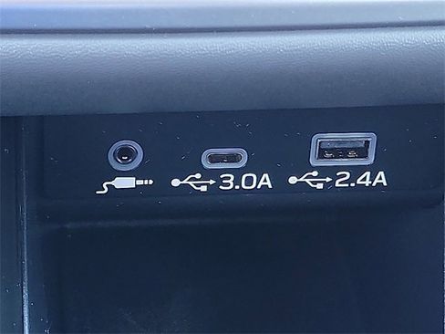 Used 2023 Subaru Outback Onyx Edition w/ Popular Package #2 image 15