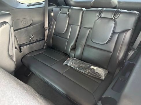 Used 2025 Ford Explorer ST-Line w/ Premium Package image 22