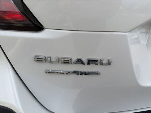 Used 2022 Subaru Outback Premium image 12