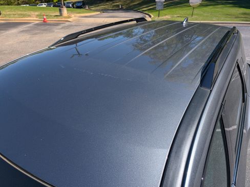 Used 2024 Nissan Pathfinder SV image 14