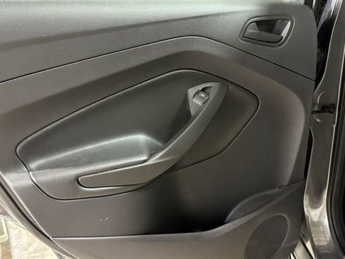 Used 2014 Ford Escape S image 20