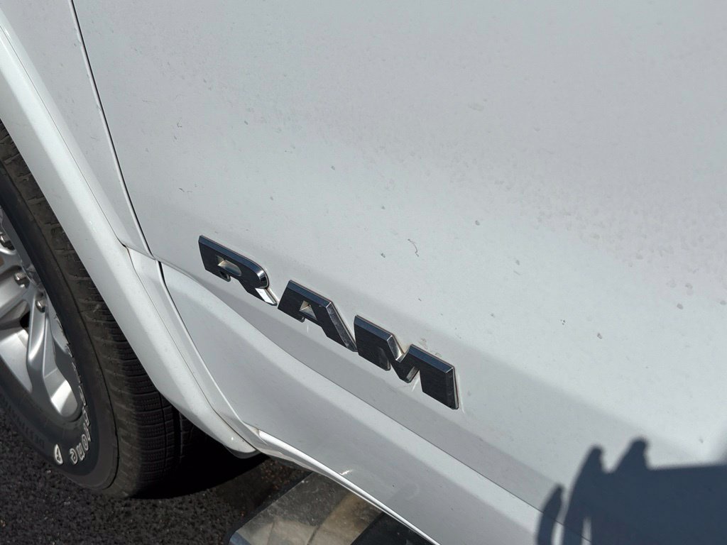 Used 2020 RAM 1500 Laramie RWD image 31