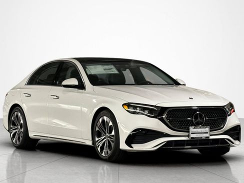 New 2027 Mercedes-Benz E 450 4MATIC Sedan image 7