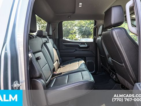 Used 2025 GMC Sierra 1500 SLT RWD image 22