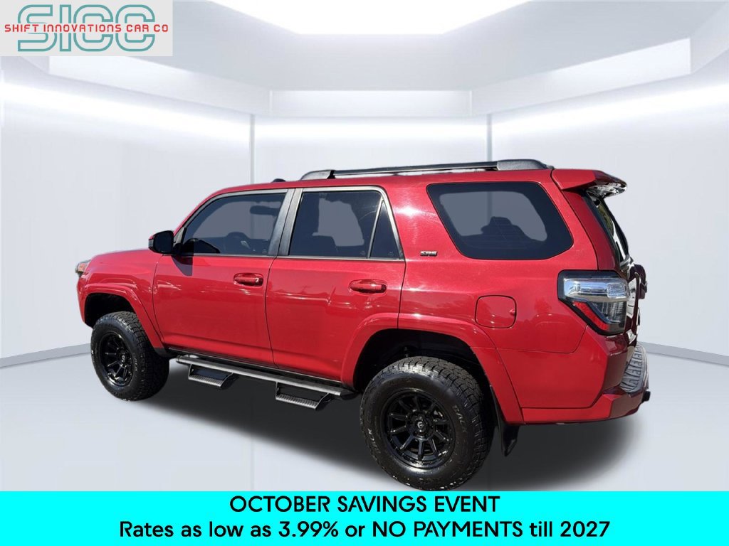 Used 2018 Toyota 4Runner SR5 AWD/4WD image 4