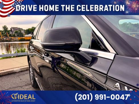Used 2023 Lincoln Aviator AWD image 35