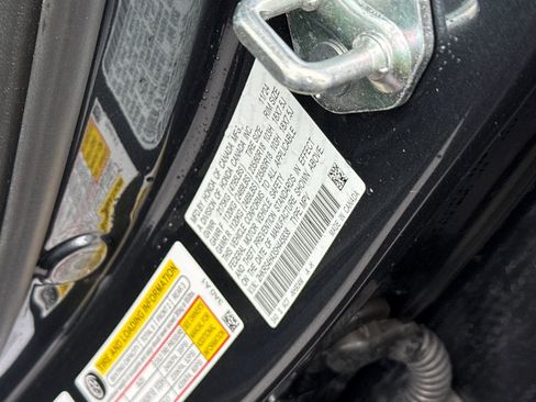 Certified 2025 Honda CR-V EX image 18