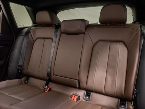 Used 2022 Audi Q4 e-tron Premium w/ Convenience Package AWD/4WD image 24