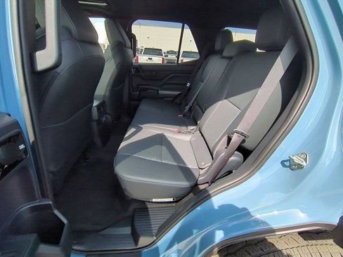 Certified 2025 Toyota 4Runner TRD Off-Road Premium AWD/4WD image 16