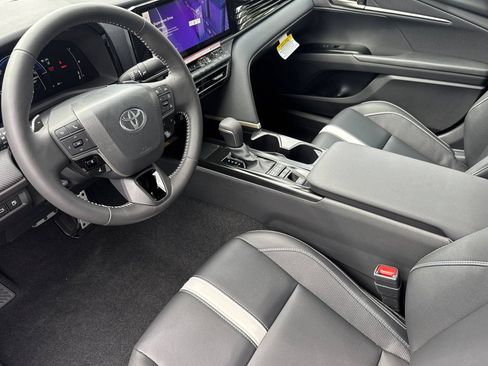 New 2026 Toyota Camry SE FWD image 10