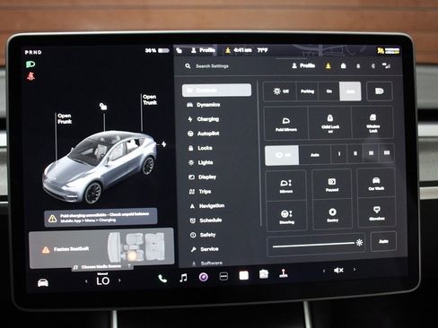 Used 2020 Tesla Model Y Long Range image 54